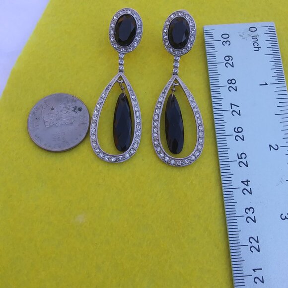 VTG Monet drop Dangle teardrop clip on earrings  rhinestones black cabochons - Picture 8 of 17